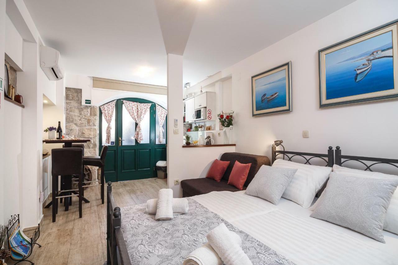Apartments Villa Cambi Split Buitenkant foto