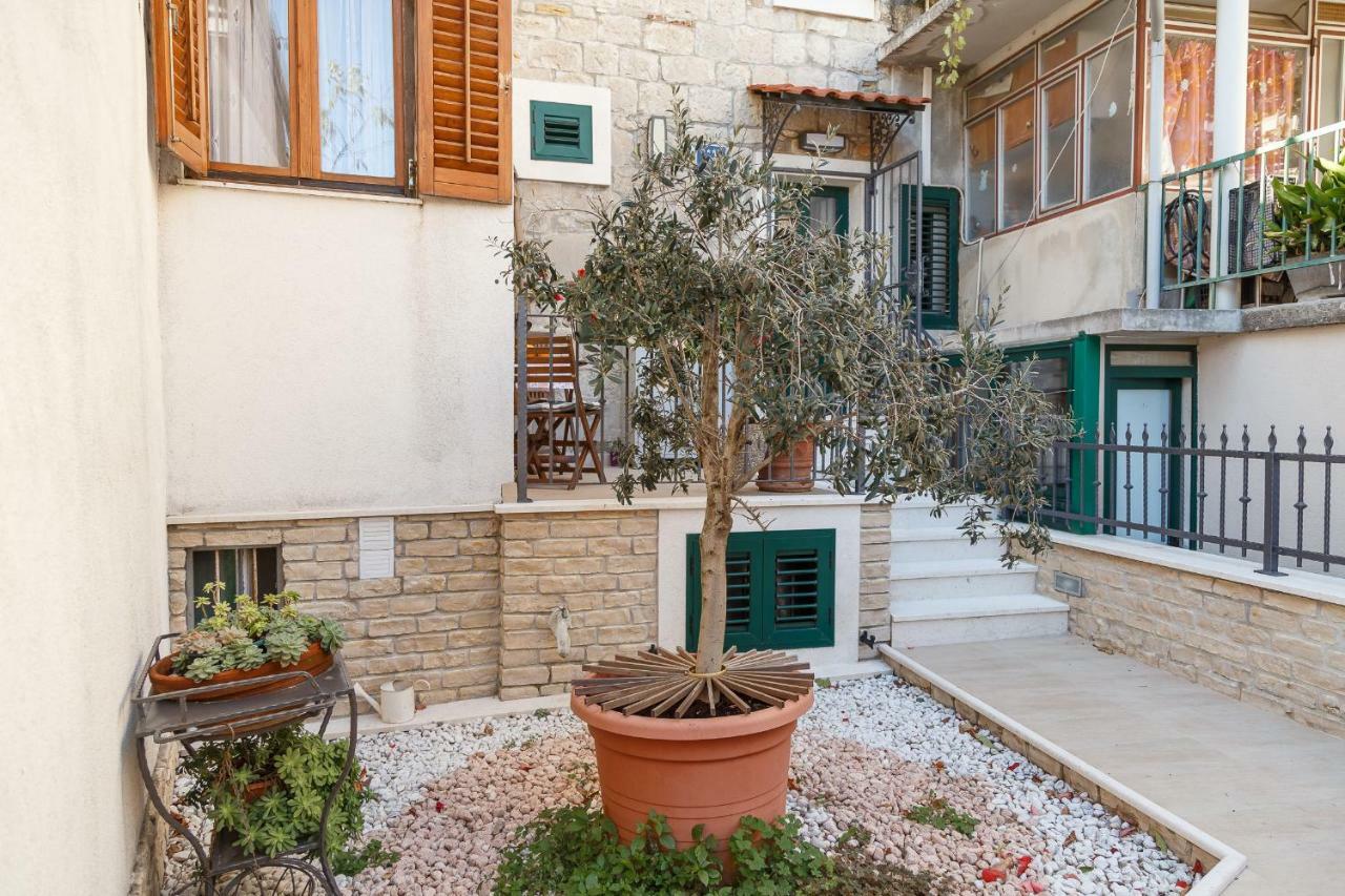 Apartments Villa Cambi Split Buitenkant foto