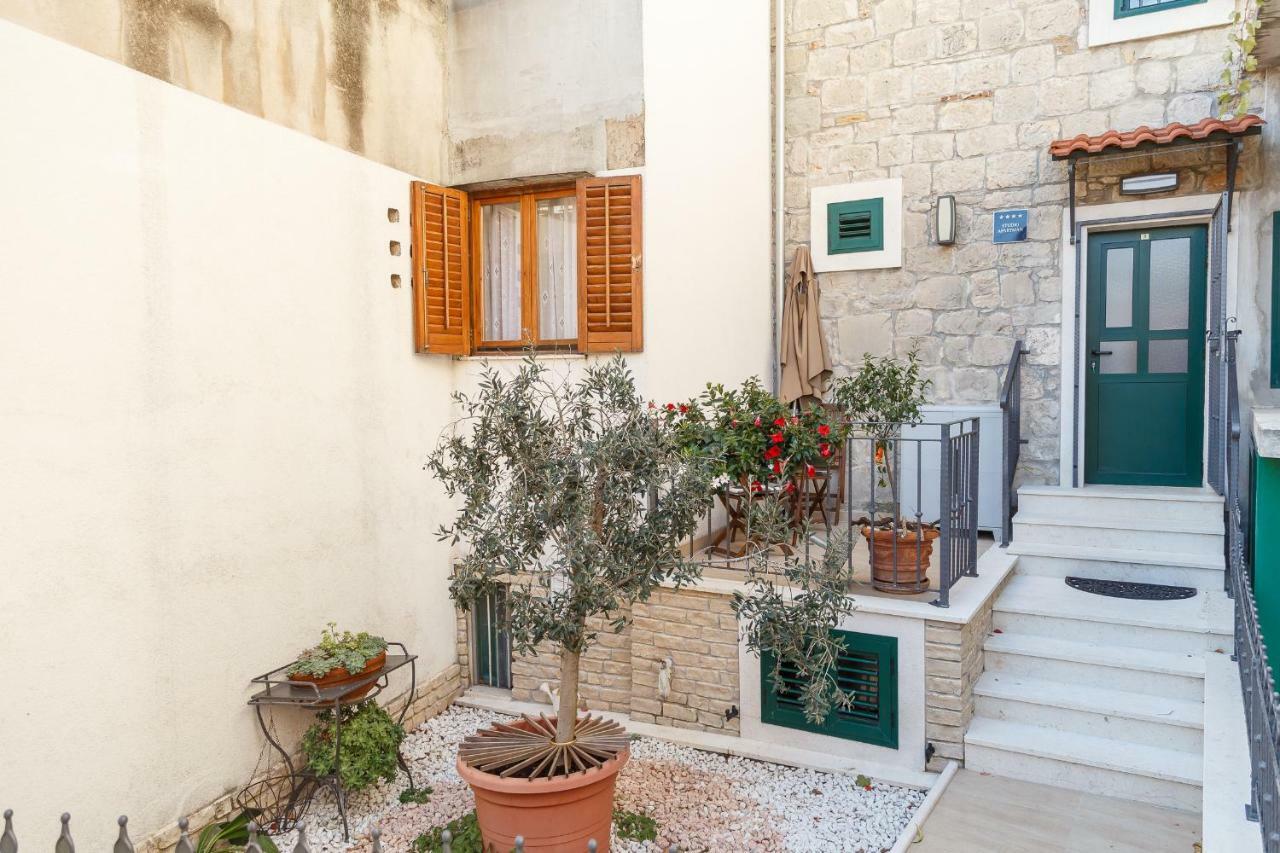 Apartments Villa Cambi Split Buitenkant foto
